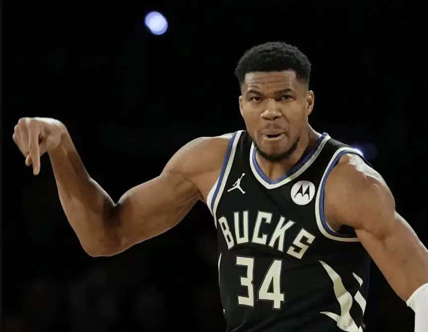 猛龙大胜尼克斯,遥遥领先 猛龙大胜尼克斯,遥遥领先