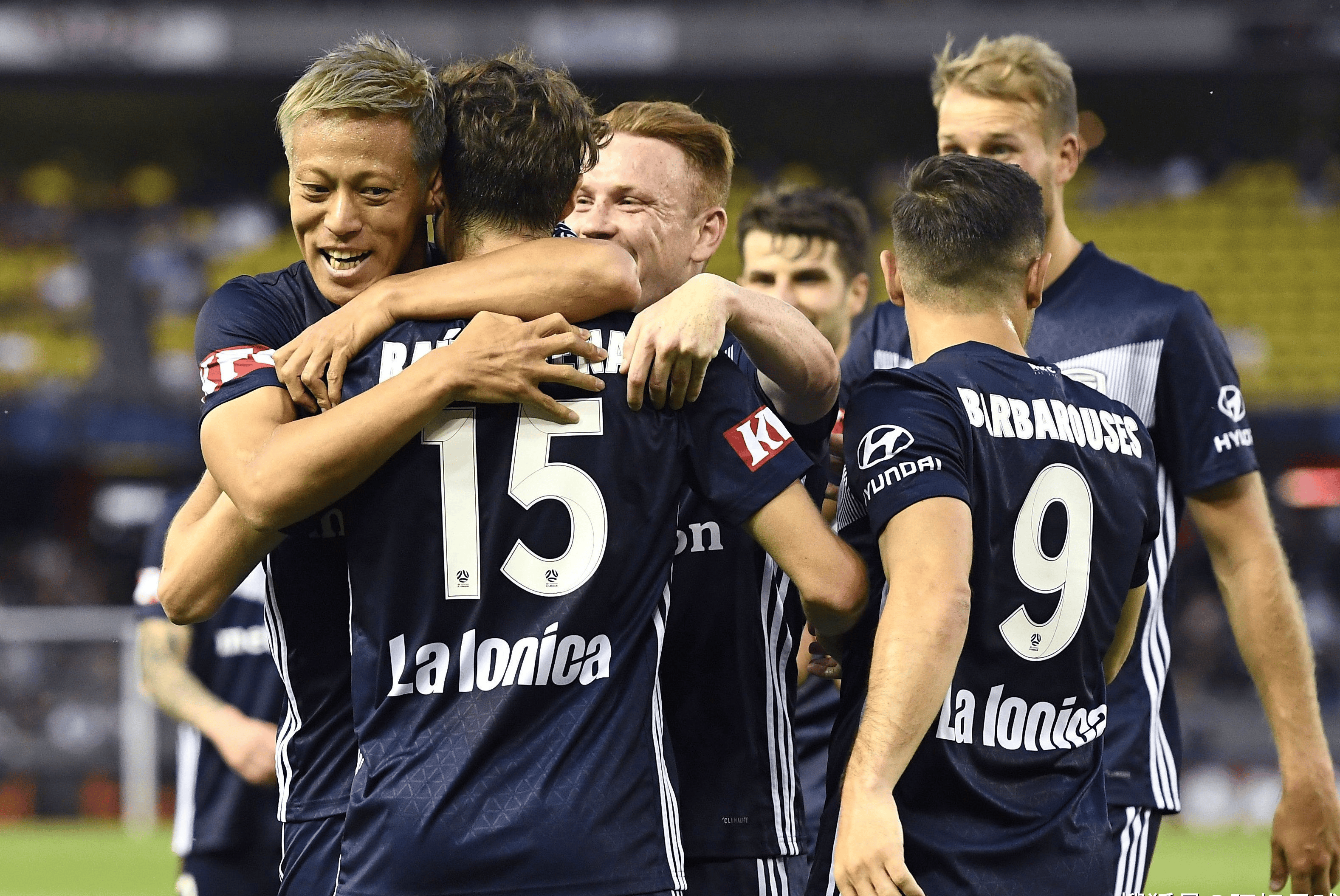 熊猫体育平台-澳大利亚篮球队大胜，展现实力风采