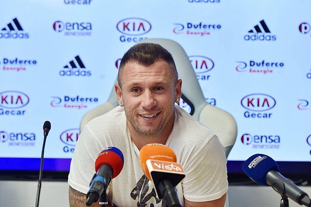 熊猫体育平台-国米客场大胜萨索洛，领先优势扩大