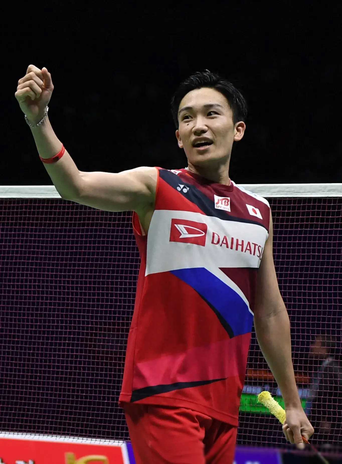 中国羽毛球队完胜日本羽毛球队,桃田贤斗完成帽子戏法 中国羽毛球队完胜日本羽毛球队,桃田贤斗完成帽子戏法