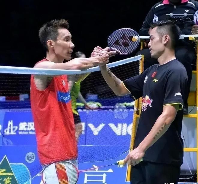 包含丹麦羽毛球队血洗泰国羽毛球队，李宗伟打破历史纪录的词条